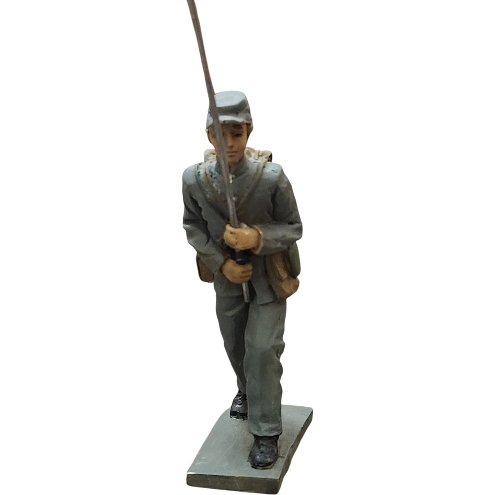 Confederate Civil War Soldier Miniature Figurine Grey Uniform Infantry 2.25"